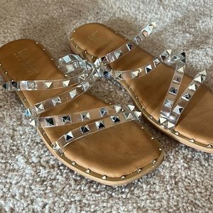 Nicole Miller Slides